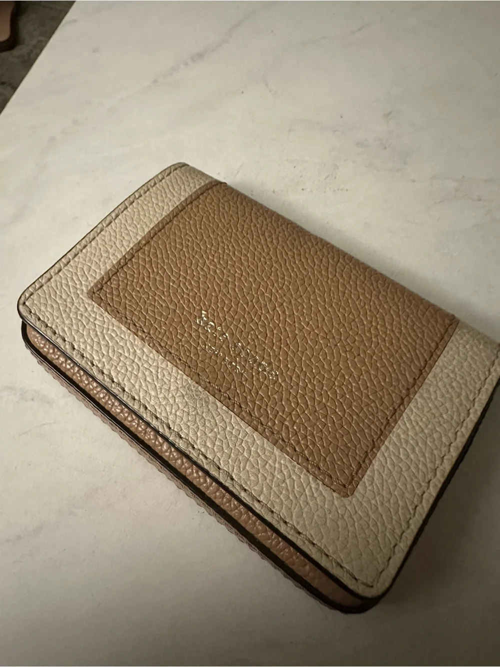 Kate Spade Leather Wallet in Beige and Tan